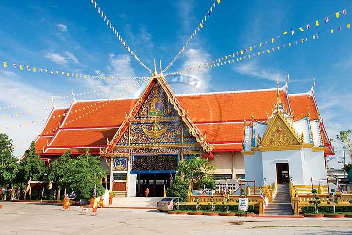 Wat Chai Chumphon Chana Songkhram ou Wat Tai, Kanchanaburi